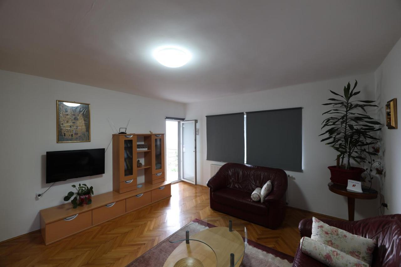 Apartment Cvjetna Rijeka Ngoại thất bức ảnh