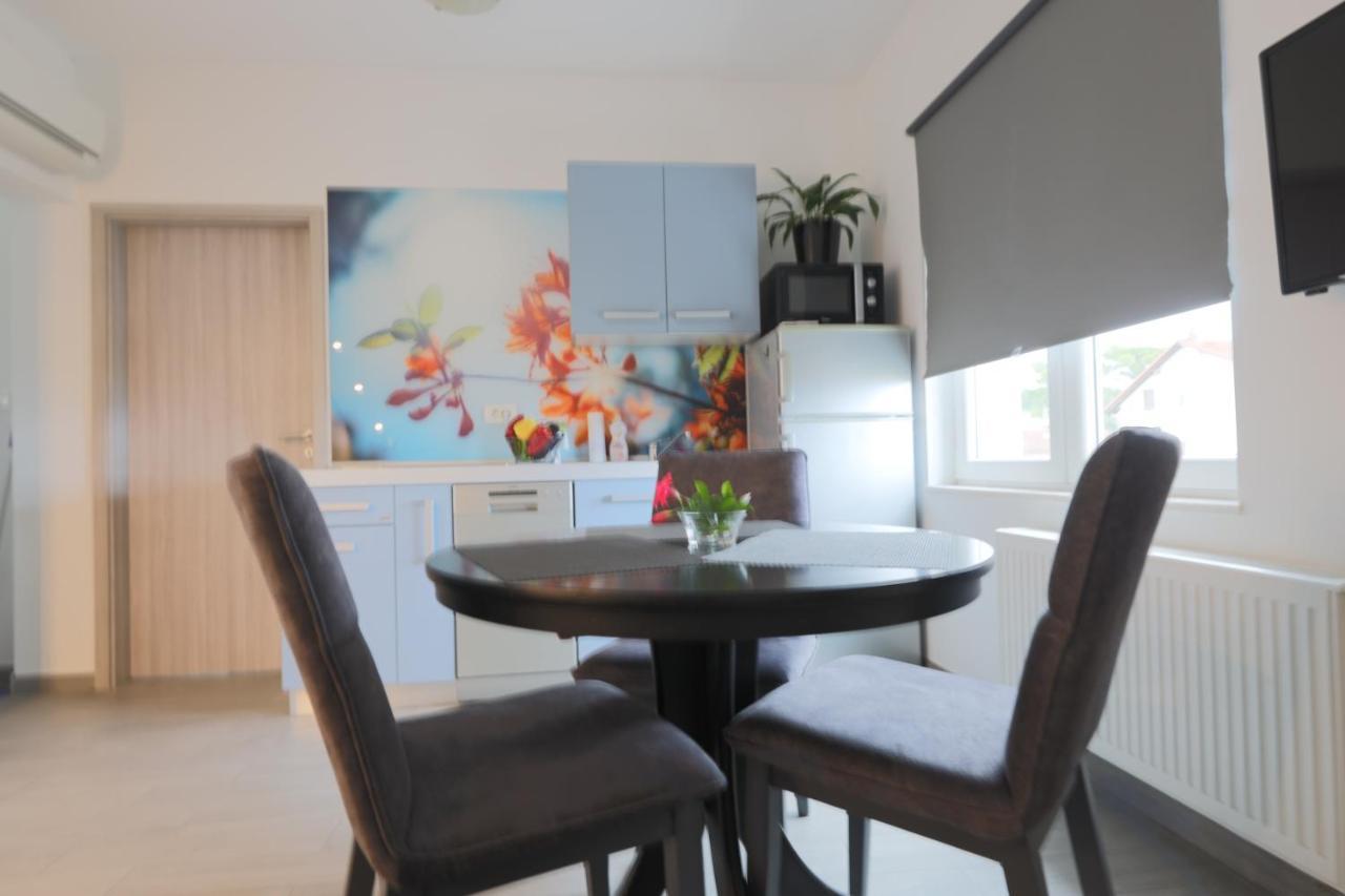 Apartment Cvjetna Rijeka Ngoại thất bức ảnh