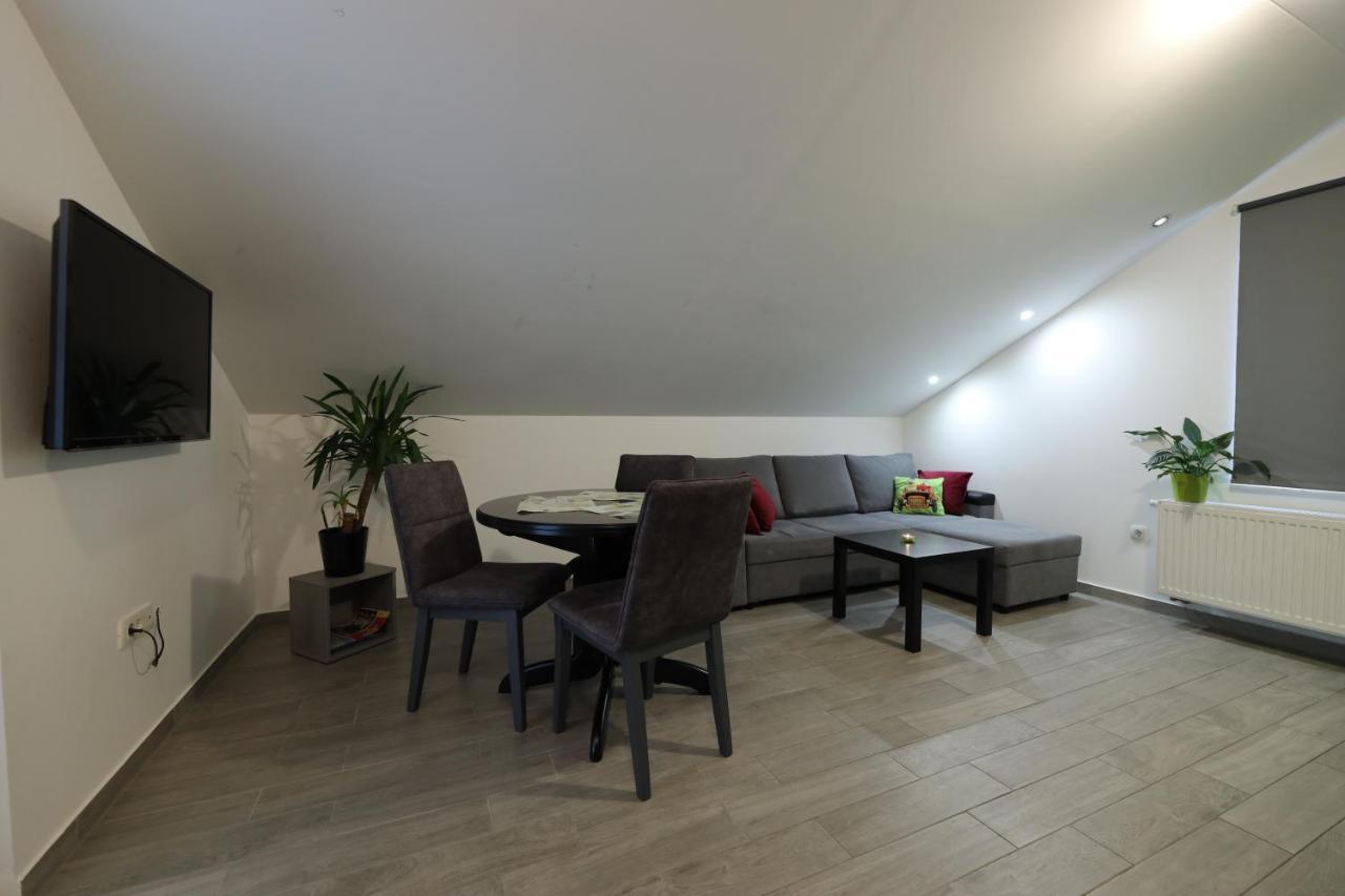 Apartment Cvjetna Rijeka Ngoại thất bức ảnh