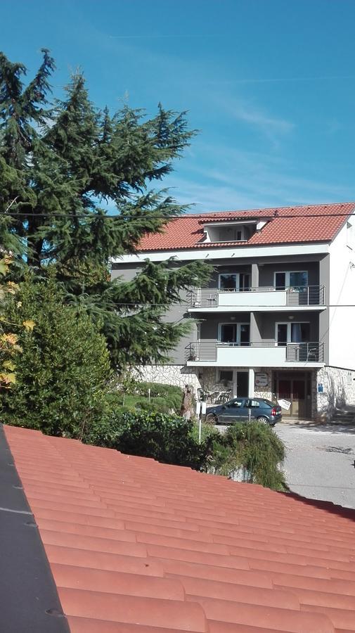 Apartment Cvjetna Rijeka Ngoại thất bức ảnh