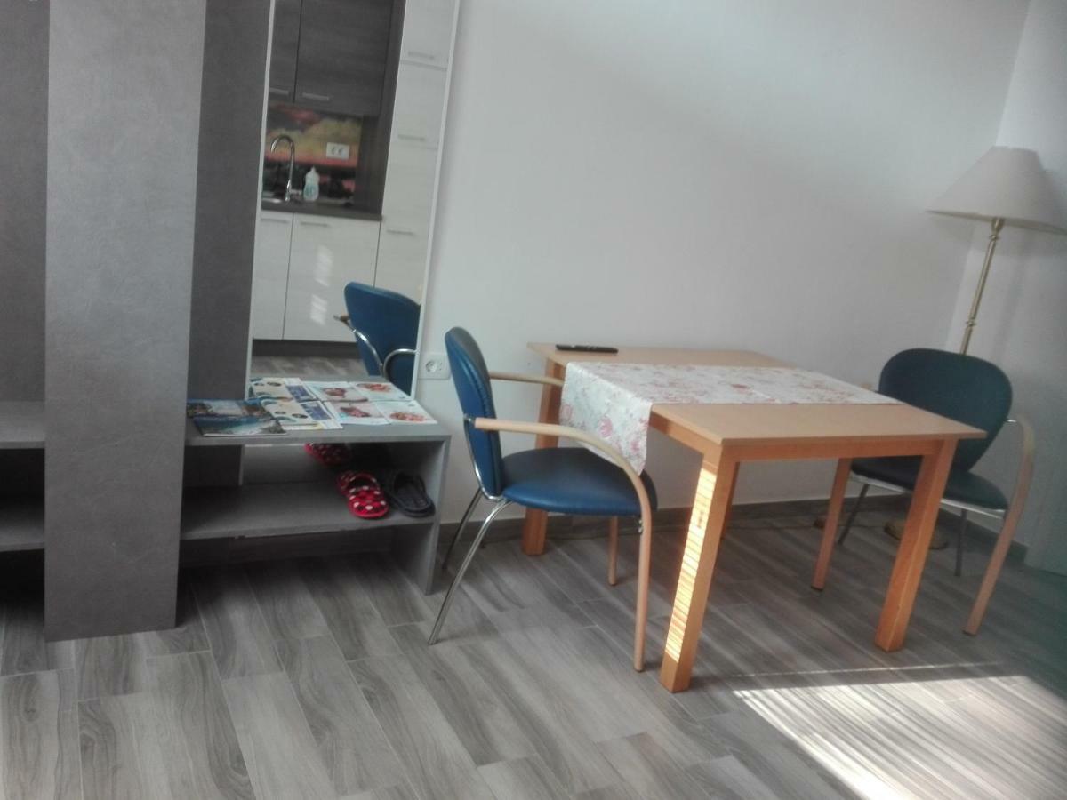 Apartment Cvjetna Rijeka Ngoại thất bức ảnh
